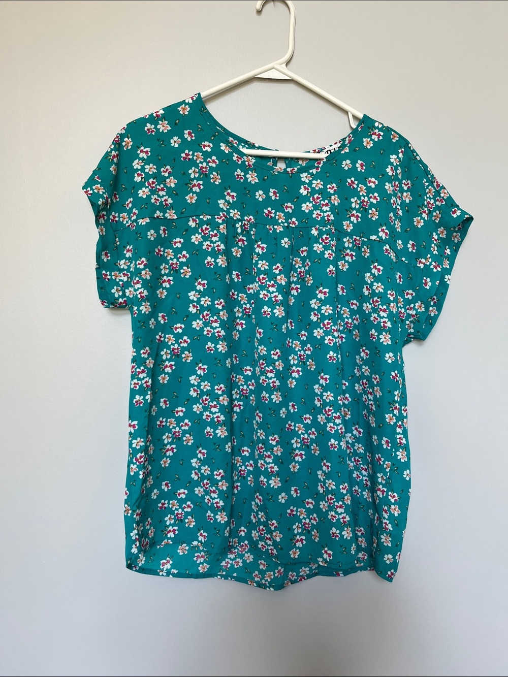 Teal Floral Short-Sleeve Women's Top